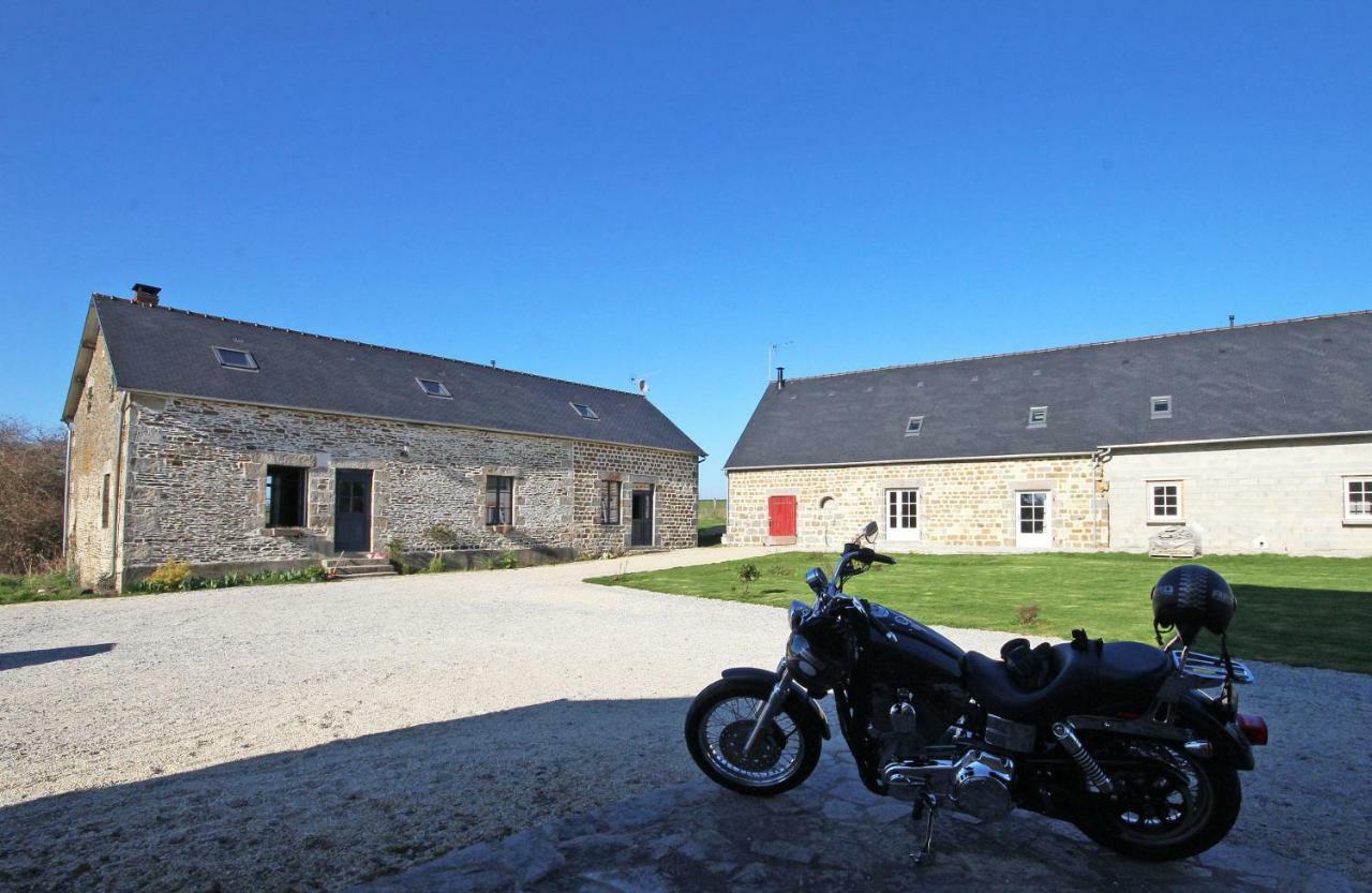 La Corbonniere Bed & Breakfast Geneslay Exterior photo